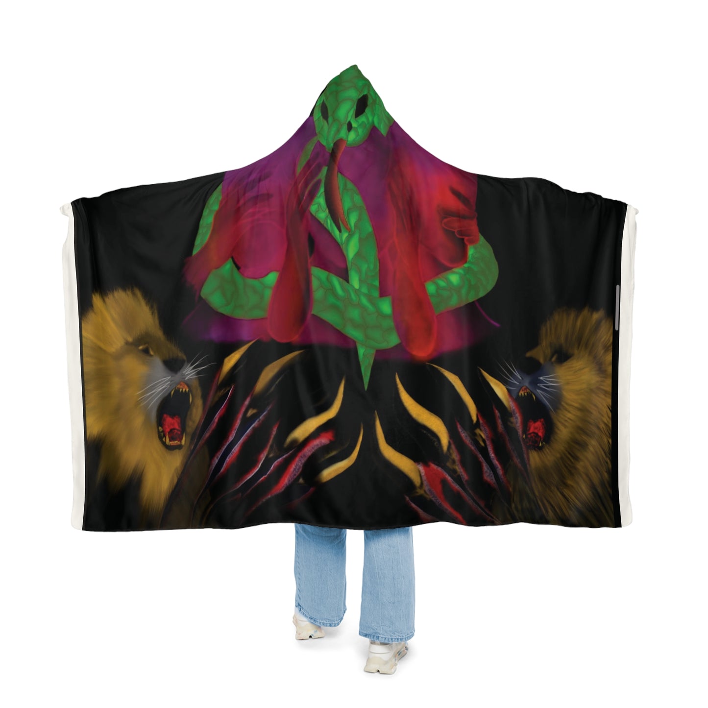 Fierce Animal Print Snuggle Blanket: Cozy Throw for Comfort, Bedroom Decor, Gift for Wildlife Lovers, Unique Statement Piece, [...]